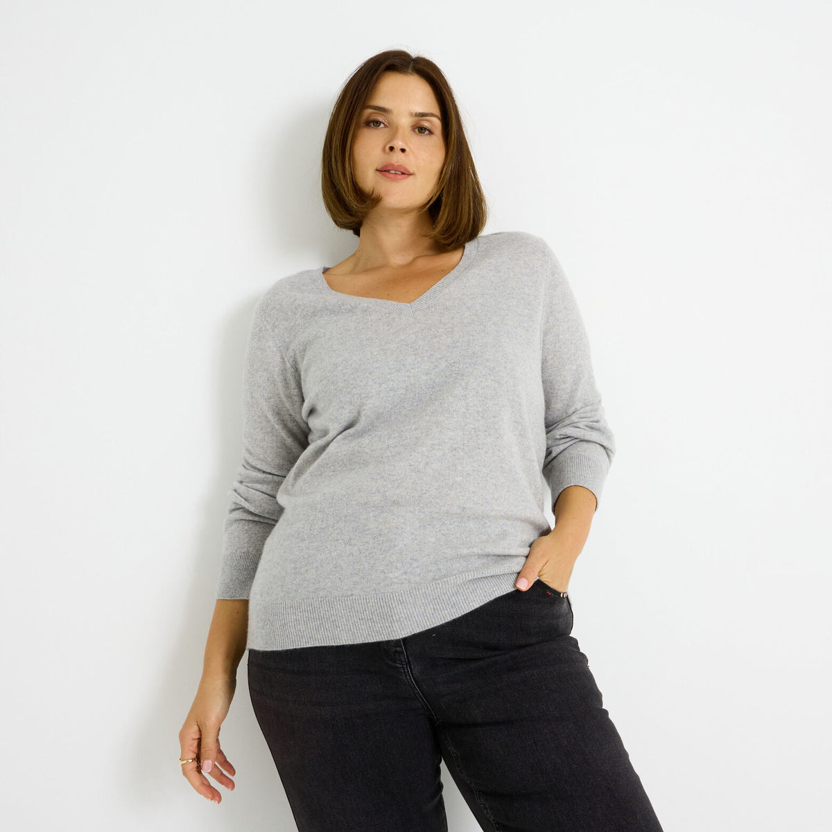 Pull col V laine et cachemire femme - 1