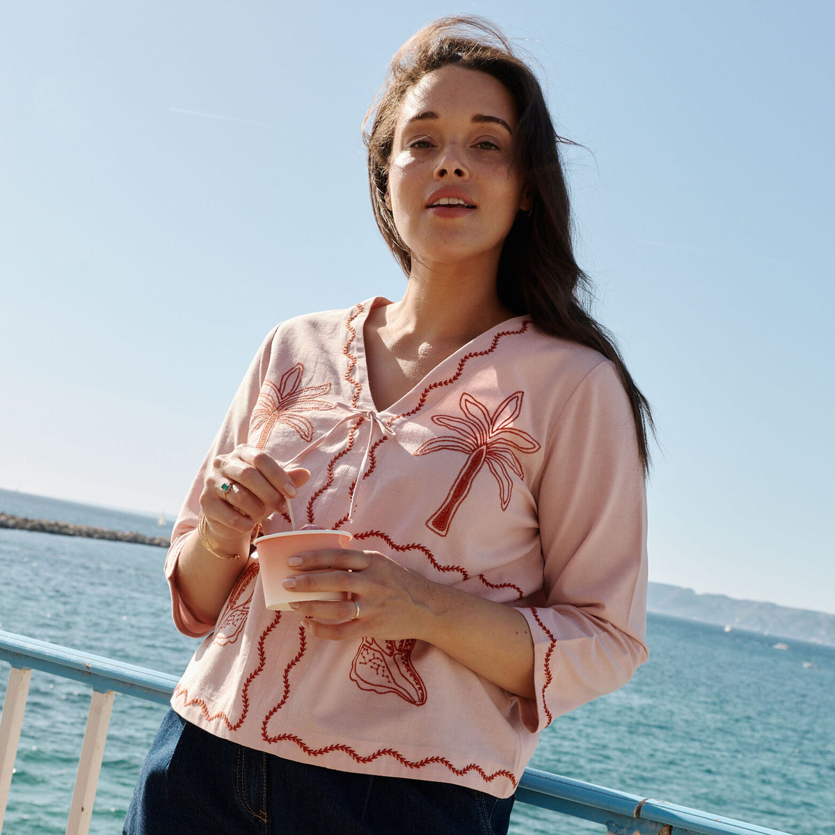 Blouse à broderies femme - 1