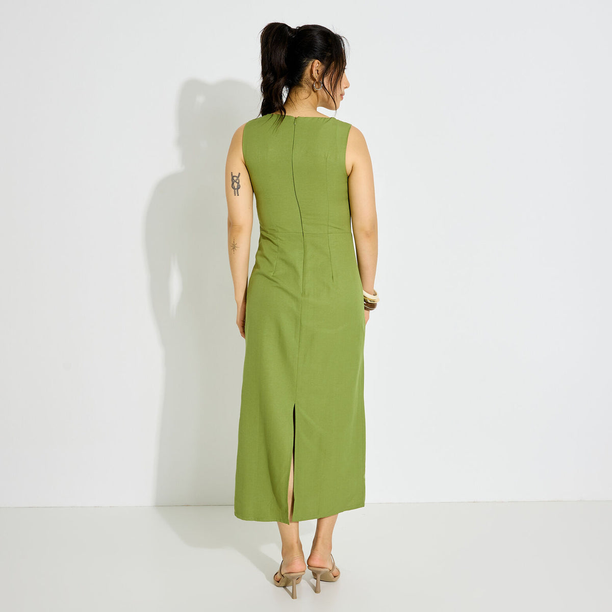 Robe longue sans manches avec fente - 2