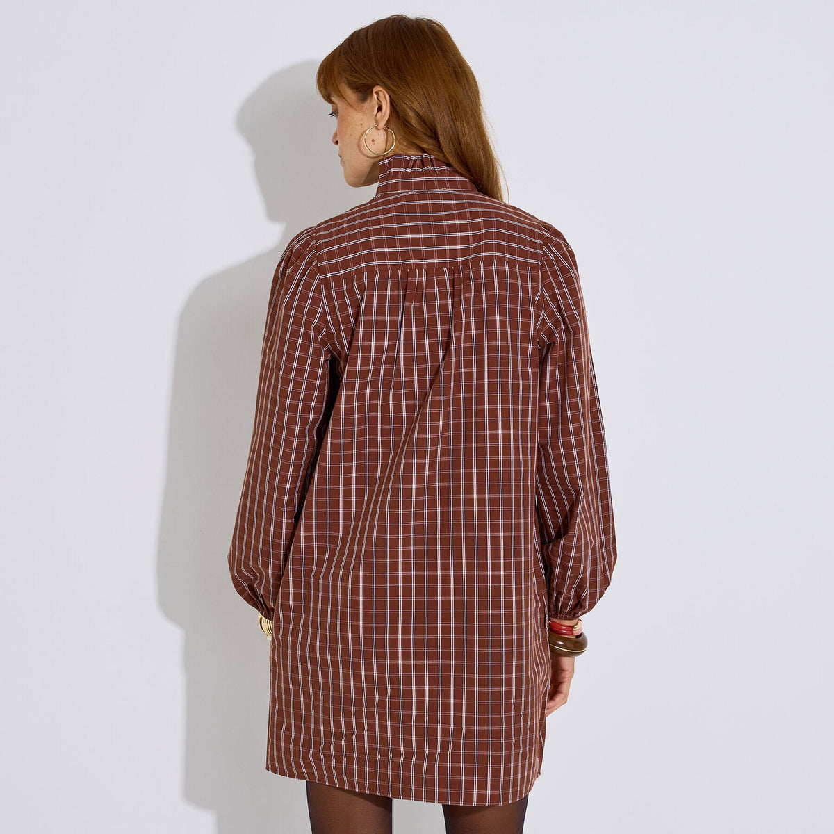 Robe courte à carreaux col volanté femme - 2